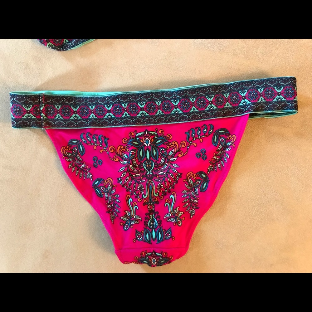 Victoria’s Secret Pink Paisley Boho Bikini Small - Picture 6 of 9
